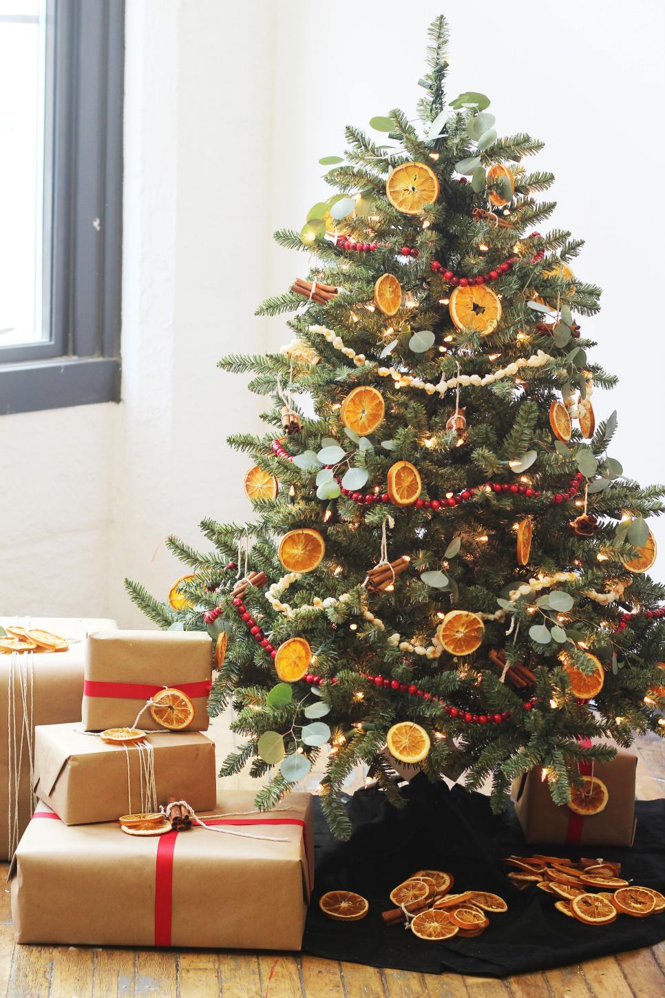 Árvore de Natal Natural: Espécies e Decoração I WESTWING