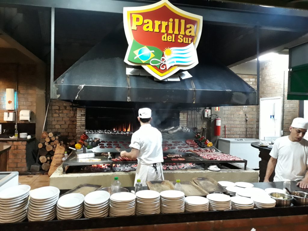 Parrilla: 4 restaurantes para comer o típico prato uruguaio em Porto Alegre
